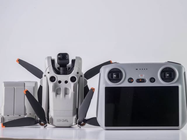 DJI Mini 3 Pro (DJI RC) + Fly More Kit – Lightweight Camera Drone With 4K/60fps Video, 2 More Batteries Provide Up To 68-mins Flight Time, Tri-Directional Obstacle Sensing, Drone For Beginners